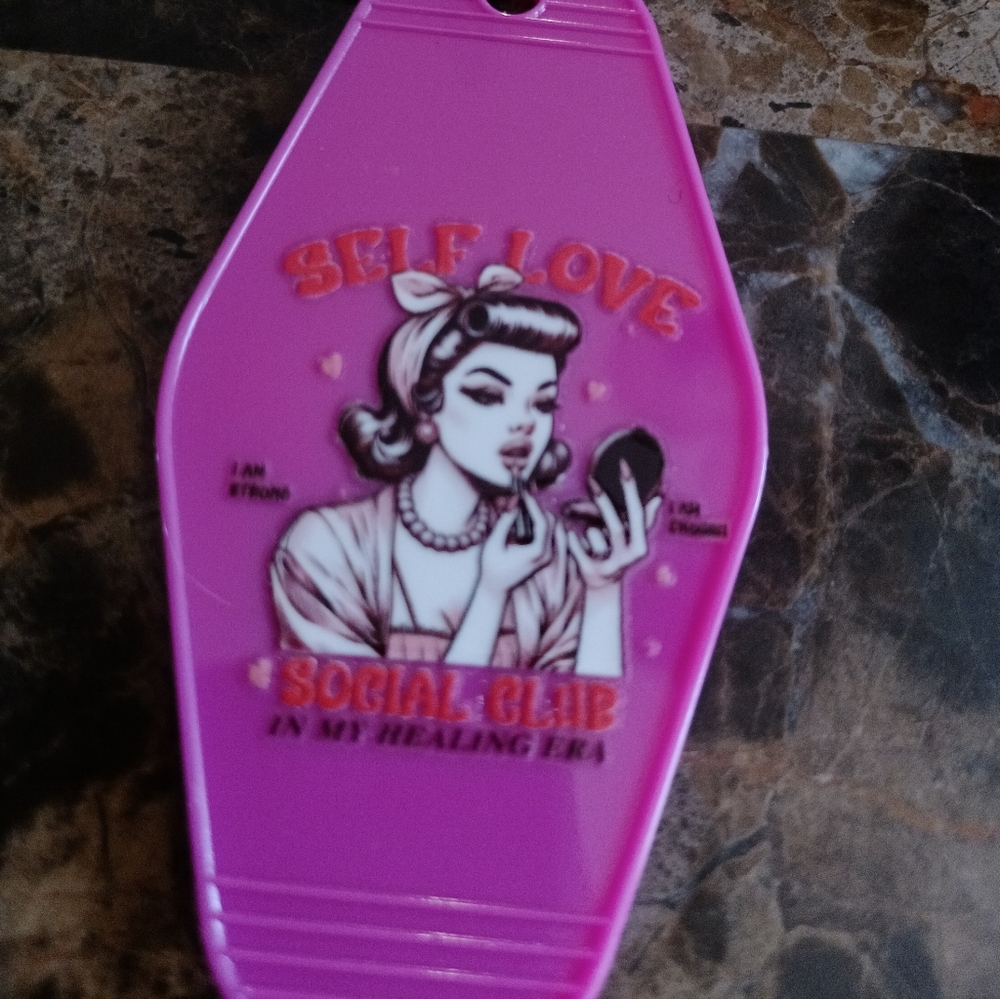 Happy Valentine's Retro motel keychain Self Love - Picture 2 of 2